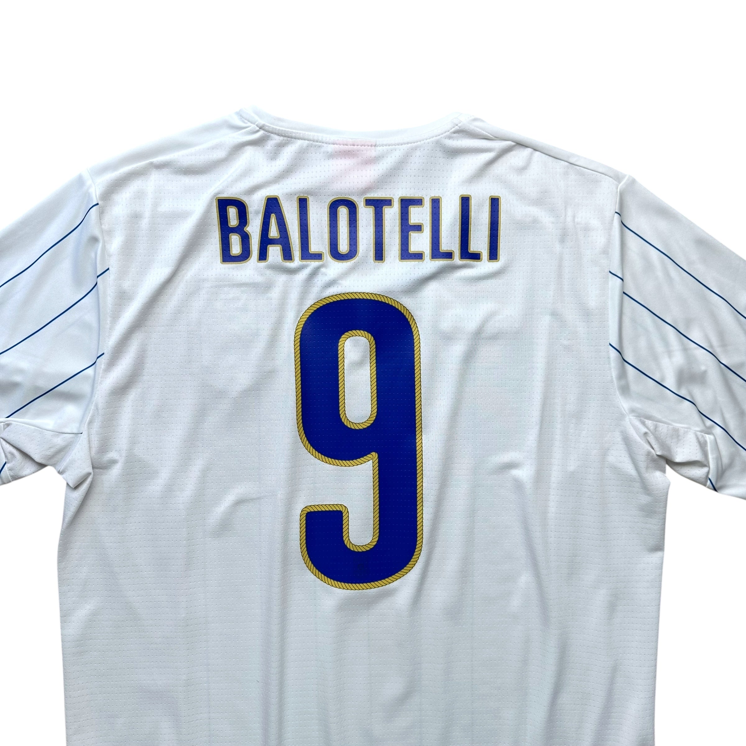 Italy 2014 Away Shirt (L) Balotelli #9