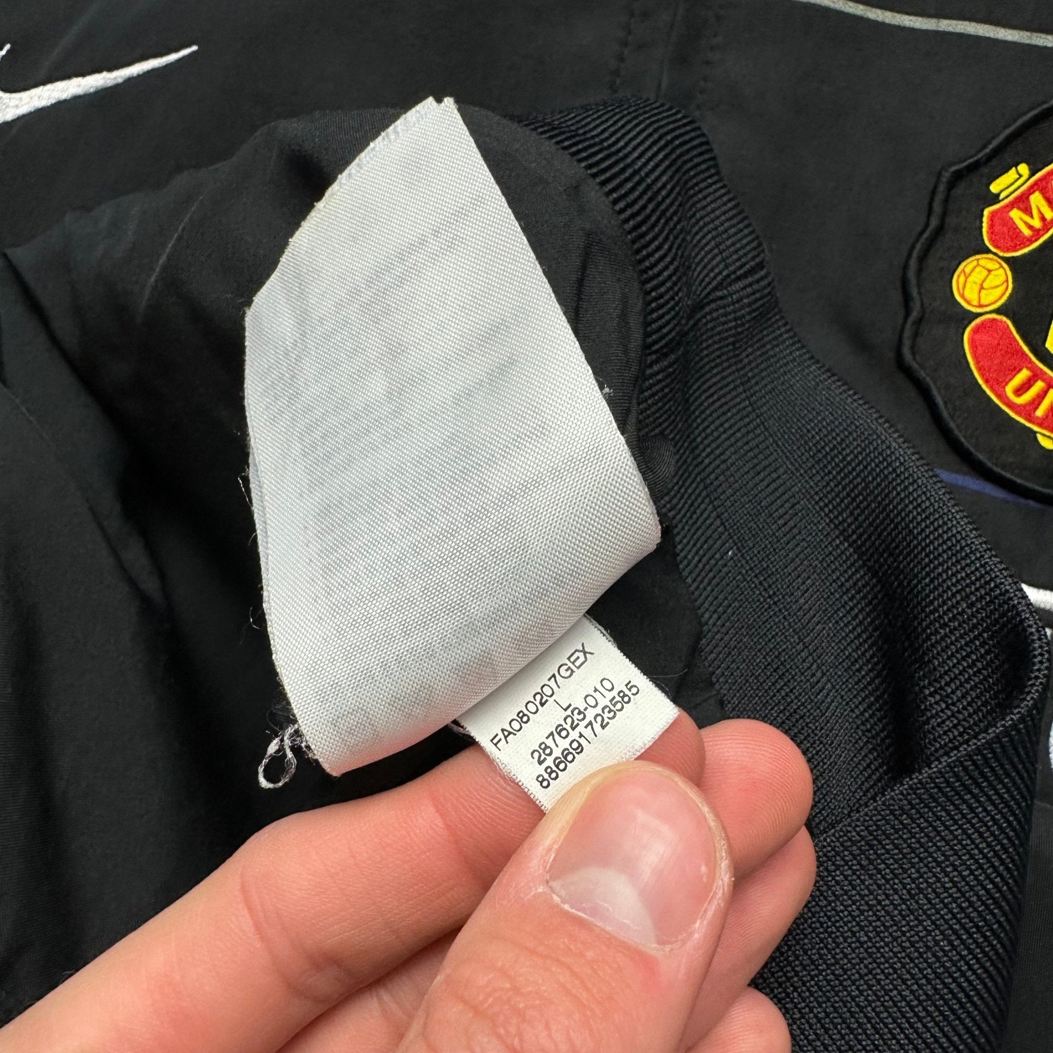 Manchester United 2008 - 09 Track Jacket (L) - Kitplug